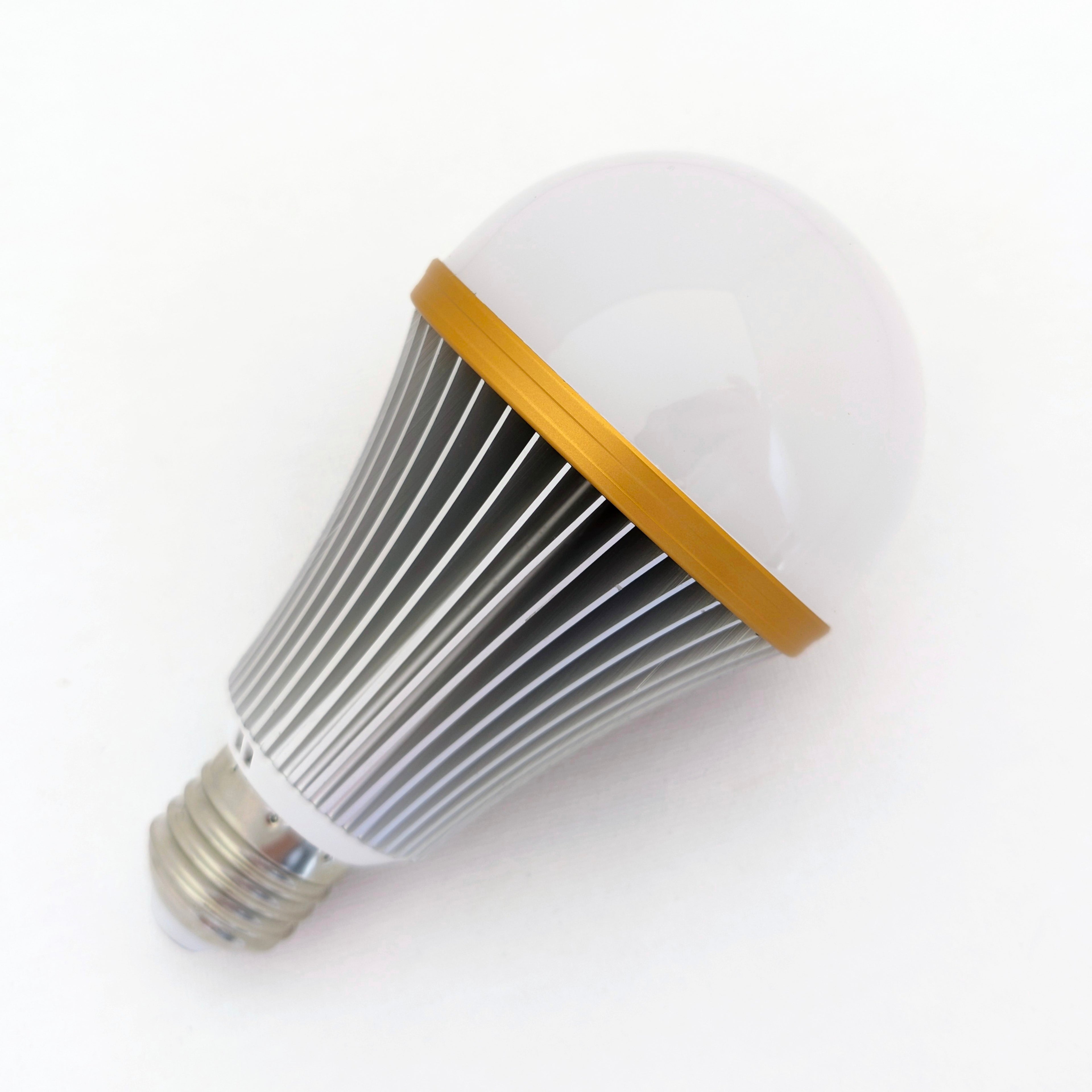 LED Bulb - 60W Equivalent Uses 12W - 900lm - 3000k Warm White - High CRI 95+